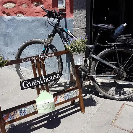 Flatguest La Casona Roja Holiday home *