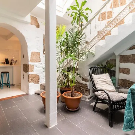 Flatguest La Casona Roja *