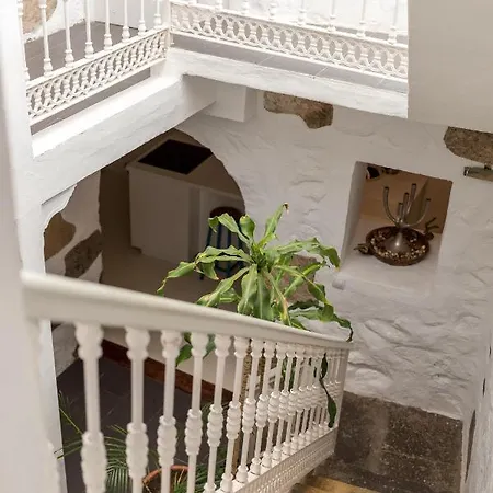 Flatguest La Casona Roja Santa Brigida (Gran Canaria)