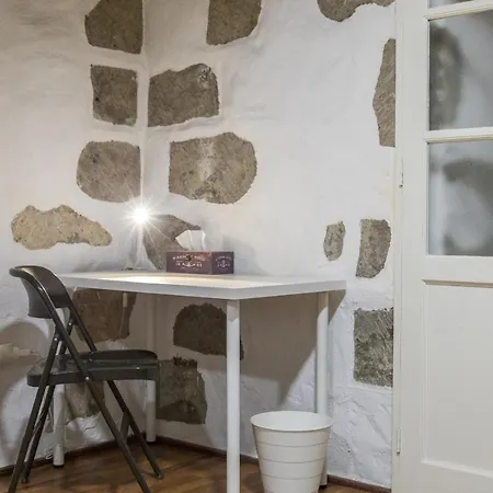 Flatguest La Casona Roja Holiday home *